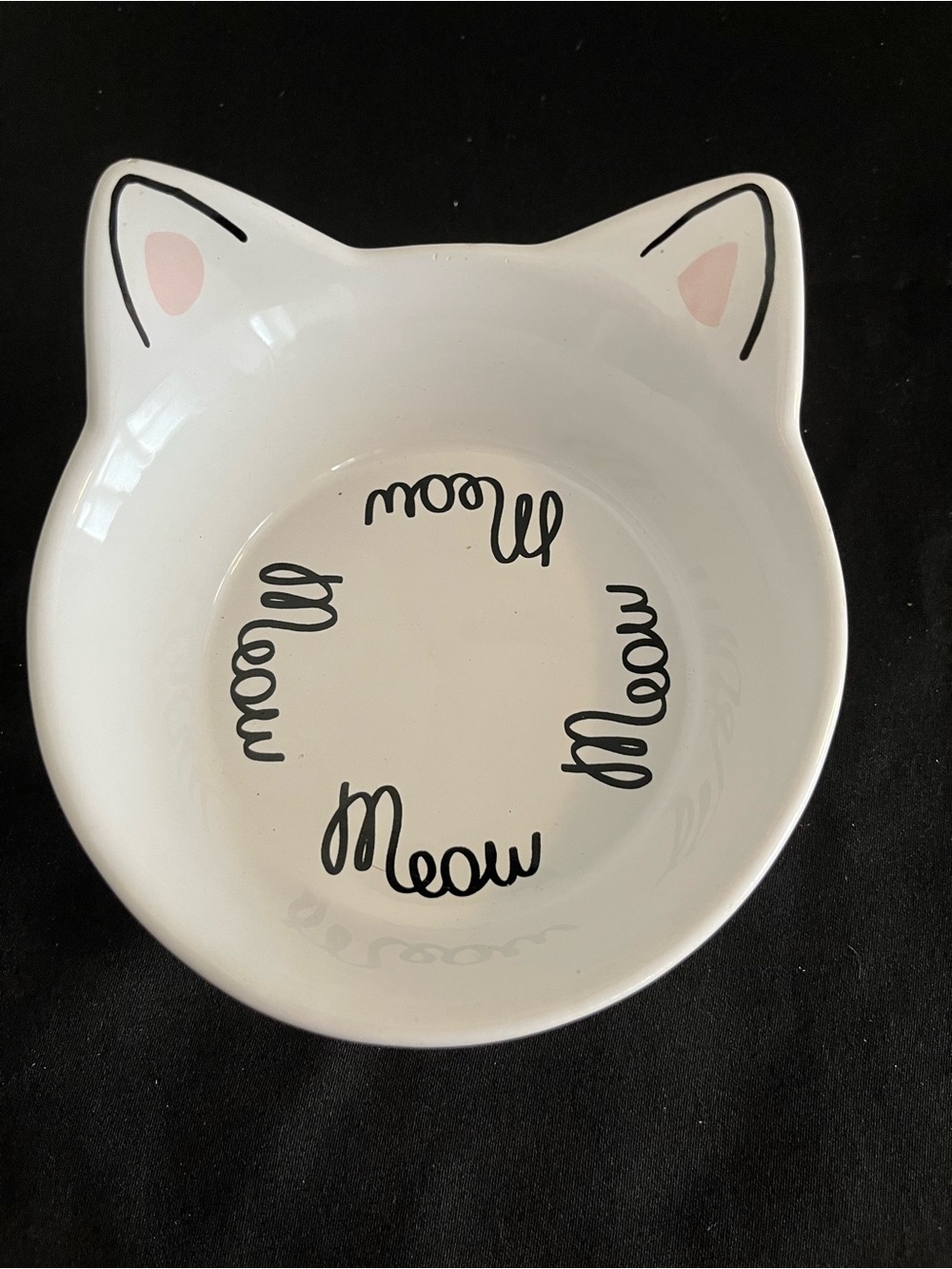 Ceramic Cat Ear Bowl in White with Pink Accents - Meow Pet Dish